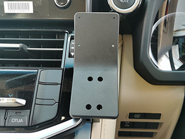 Brodit ProClip 655701 voor Toyota LandCruiser 300 2021-2026 - detail van dashboardmontage