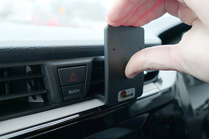 Brodit ProClip 655721 voor Maxus e-Deliver 3 2021-2026 - detail van dashboardmontage