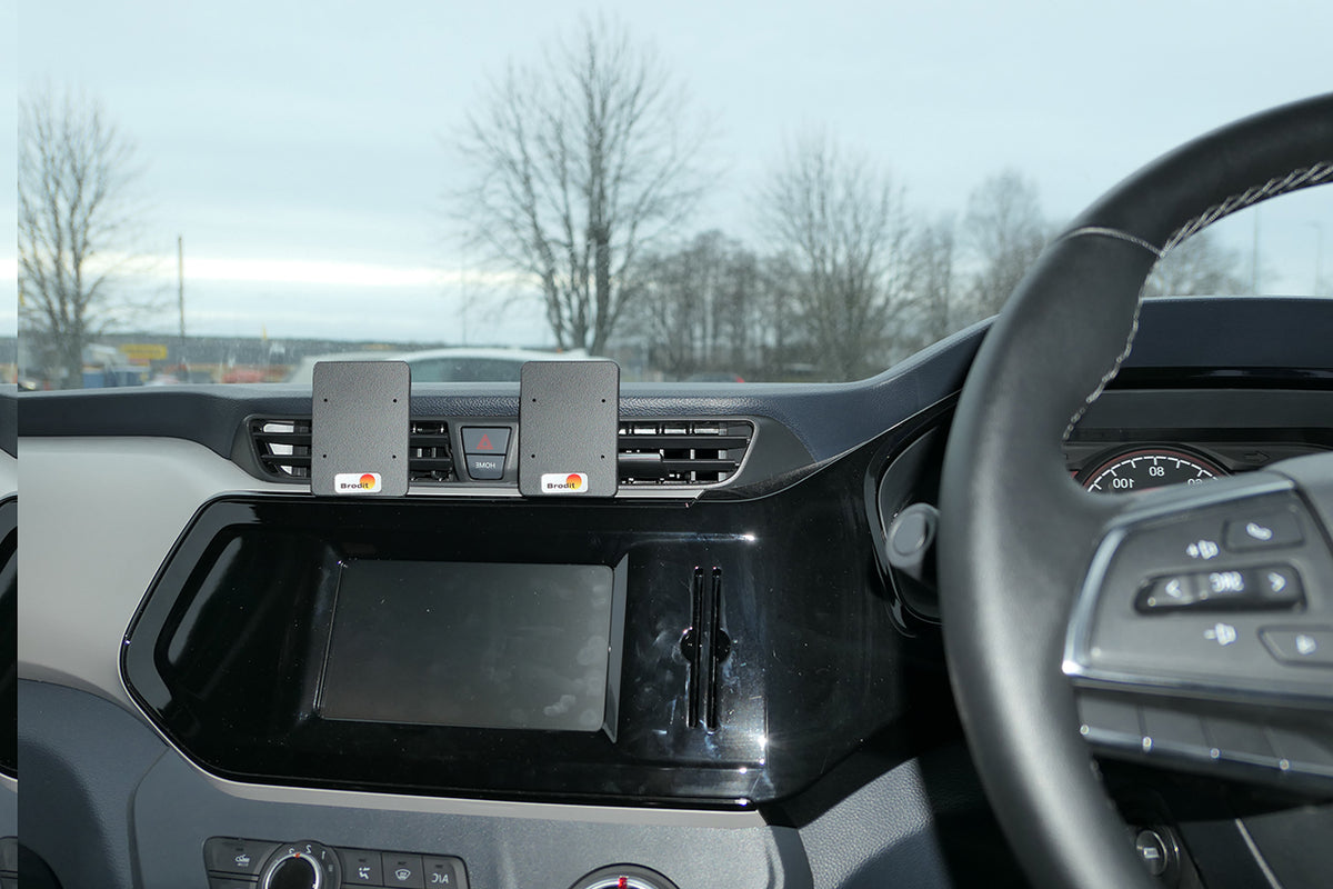 Brodit ProClip 655721 voor Maxus e-Deliver 3 2021-2026 - productfoto zwarte ABS montagebasis
