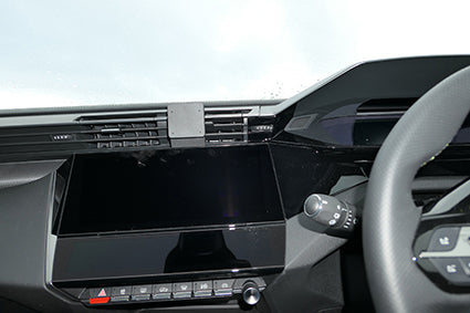 Brodit ProClip 655740 voor Peugeot 408 2022-2026 en Peugeot 308 2022-2026 - detail van dashboardmontage