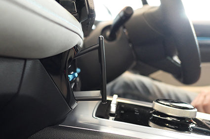 Brodit ProClip 655757 voor MG 5 2022-2026 - detail van dashboardmontage
