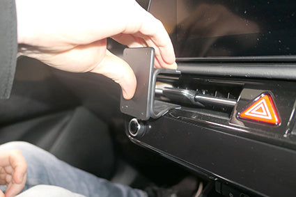 Brodit ProClip 655811 voor Kia Niro 2023-2026 - ProClip geplaatst in het voertuig