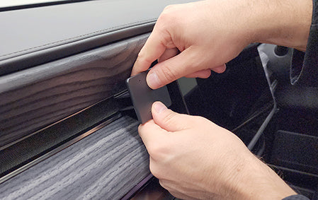 Brodit ProClip 655822 voor Rivian R1T 2022-2026 - detail van dashboardmontage