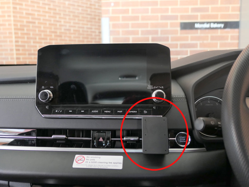 Brodit ProClip 655838 voor Mitsubishi Outlander 2022-2026 - productfoto zwarte ABS montagebasis