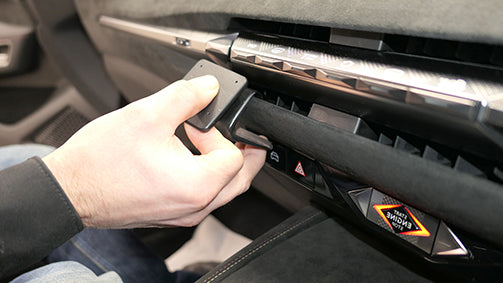 Brodit ProClip 655855 voor DS DS4 2022-2026 - montagepositie op dashboard