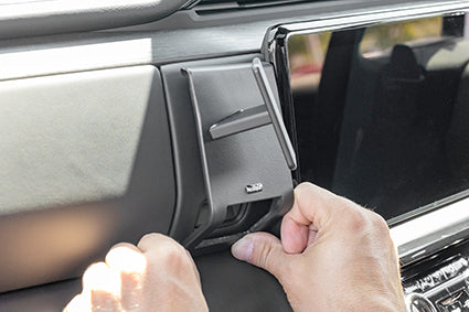 Brodit ProClip 655883 voor GMC Sierra Denali 2022-2024 - ProClip geplaatst in het voertuig