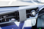 Brodit ProClip 655885 voor Lexus RZ Series 2023-2026 - detail van dashboardmontage