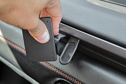 Brodit ProClip 655894 voor Mazda CX-50 2023-2026 - detail van dashboardmontage