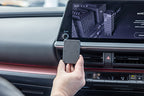 Brodit ProClip 655969 voor Toyota Prius 2024-2026 en Toyota Prius 2023-2026 - montagepositie op dashboard