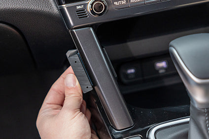 Brodit ProClip 656001 voor Kia Seltos 2023-2026 - montagepositie op dashboard