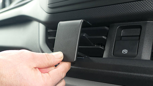 Brodit ProClip 656021 voor Ford Transit Custom 2024-2026, Ford Tourneo Custom 2024-2026 e.a. - ProClip geplaatst in het voertuig