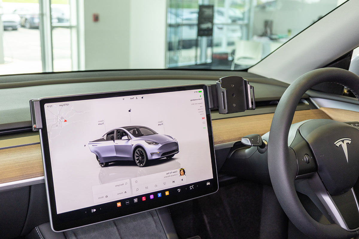 Brodit ProClip 656037 voor Tesla Model Y 2020-2025 en Tesla Model 3 2018-2024 - montagefoto 7