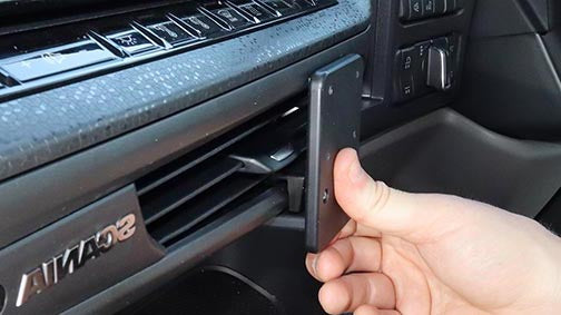 Brodit ProClip 656110 voor Scania S-series 2025-2026, Scania R-series 2025-2026 e.a. - ProClip geplaatst in het voertuig