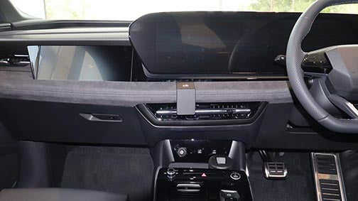 Brodit ProClip 656114 voor Audi Q6 2025-2026 - installatiepositie