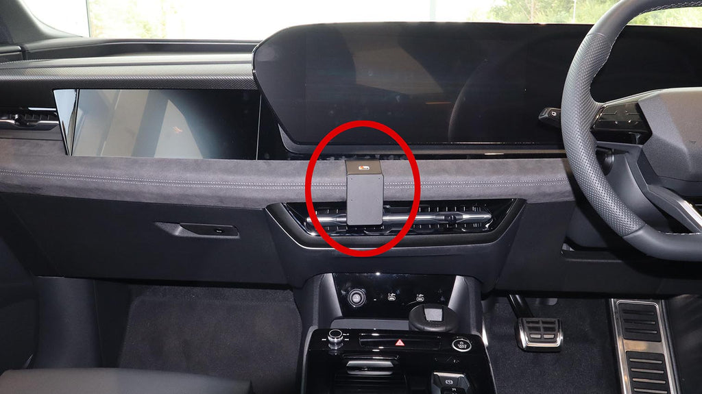 Brodit ProClip 656114 voor Audi Q6 2025-2026 - productfoto zwarte ABS montagebasis