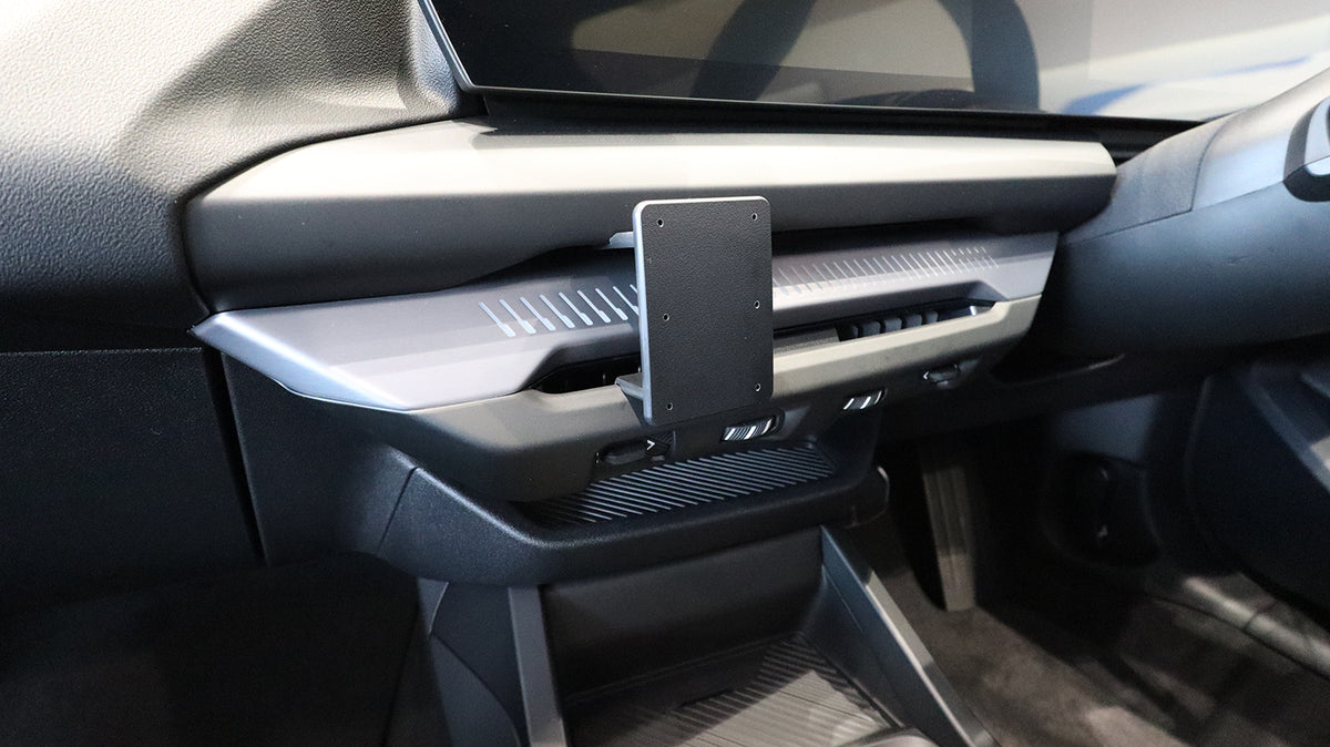 Brodit ProClip 656123 voor BMW 1-series F70 2025-2026 - montagefoto 6