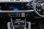 Brodit ProClip 656137 voor Porsche Cayenne 2025-2026 - detail van dashboardmontage