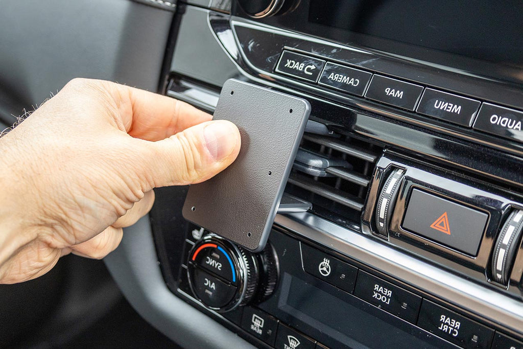 Brodit ProClip 656157 voor Nissan Pathfinder 2022-2026 - montagepositie op dashboard