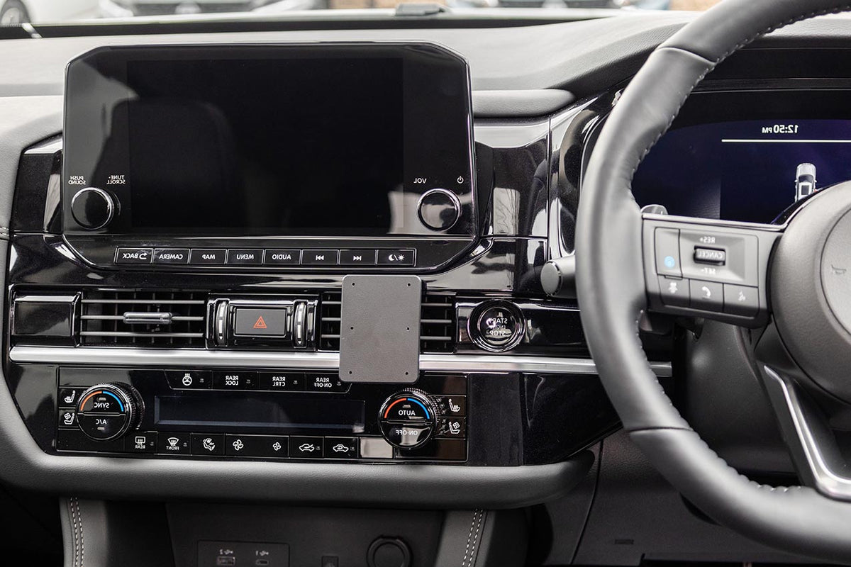 Brodit ProClip 656157 voor Nissan Pathfinder 2022-2026 - detail van dashboardmontage