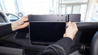 Brodit ProClip 656175 voor MAN TGE 2025-2026 en Volkswagen Crafter 2025-2026 - detail van dashboardmontage
