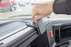 Brodit ProClip 656252 voor Mack Pioneer 2026-2026 en Mack Anthem 2026-2026 - detail van dashboardmontage