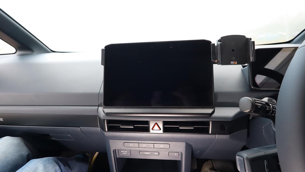 Brodit ProClip 656256 voor Kia PV5 Passenger 2025-2026 en Kia PV5 Cargo 2025-2026 - montagefoto 6