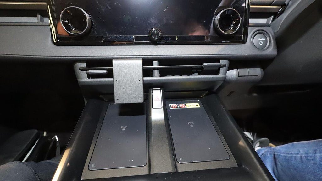 Brodit ProClip 656263 voor Subaru Solterra 2026-2026 en Toyota bZ4X 2026-2026 - montagefoto 7