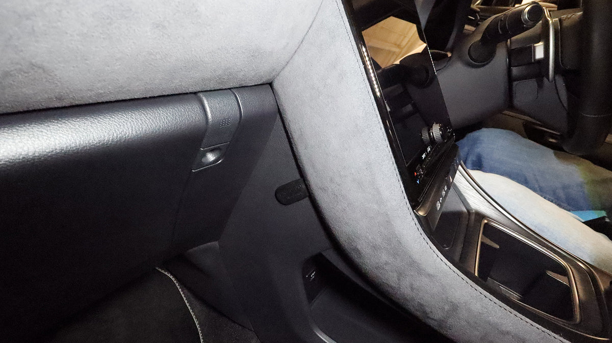 Brodit ProClip 656279 voor Lexus LBX Series 2024-2026 - montagepositie op dashboard