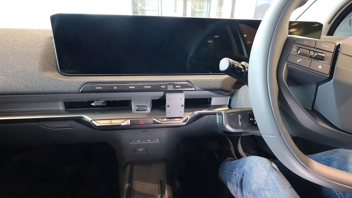 Brodit ProClip 656291 voor Kia EV2 2027-2027 - detail van dashboardmontage