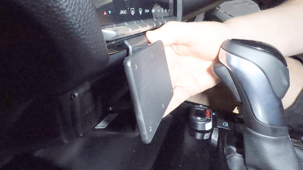 Brodit ProClip 656302 voor Isuzu D-Max 2020-2027 - ProClip geplaatst in het voertuig