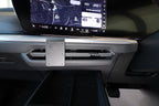 Brodit ProClip 656313 voor Audi Q4 e-tron 2027 - detail van dashboardmontage