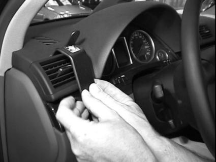 Brodit ProClip 802916 voor Audi S4 Sedan 2001-2007, Audi S4 Avant 2002-2007 e.a. - ProClip geplaatst in het voertuig
