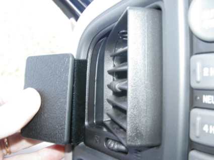Brodit ProClip 803122 voor Cadillac EXT 2001-2006, Cadillac ESV 2003-2006 e.a. - ProClip geplaatst in het voertuig
