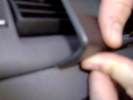 Brodit ProClip 803206 voor Ford Transit Connect 2003-2009 en Ford Tourneo Connect 2003-2009 - detail van dashboardmontage