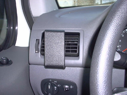 Brodit ProClip 803206 voor Ford Transit Connect 2003-2009 en Ford Tourneo Connect 2003-2009 - installatiepositie