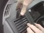 Brodit ProClip 803278 voor Volkswagen T5 Transporter/Pickup 2003-2009 en Volkswagen Caravelle 2004-2009 - montagepositie op dashboard