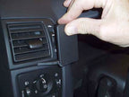 Brodit ProClip 803501 voor Volvo V50 2004-2012, Volvo S40 2004-2012 e.a. - ProClip geplaatst in het voertuig