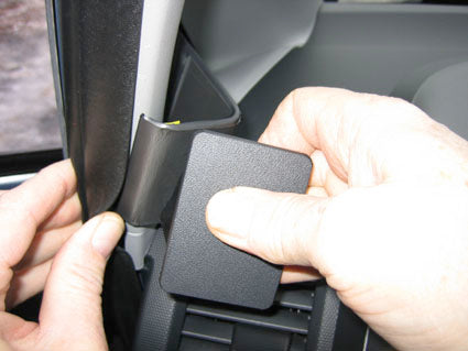Brodit ProClip 803582 voor Honda Jazz 2005-2008 - montagepositie op dashboard