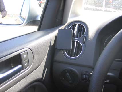 Brodit ProClip 803612 voor Volkswagen Tiguan 2009-2016, Volkswagen Tiguan 2008-2016 en Volkswagen Golf Plus 2005-2014 - installatiepositie
