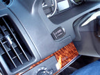 Brodit ProClip 804006 voor Land Rover LR2 2008-2015 en Land Rover Freelander 2 2007-2015 - montagepositie op dashboard