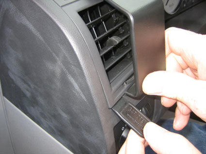 Brodit ProClip 804061 voor Chrysler 300C Touring 2005-2010, Chrysler 300C 2005-2010 e.a. - ProClip geplaatst in het voertuig