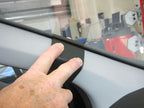 Brodit ProClip 804073 voor Peugeot 308 2008-2014 - detail van dashboardmontage