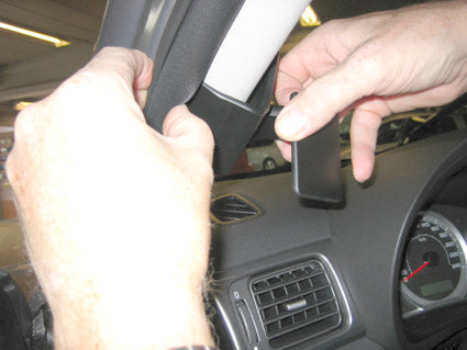 Brodit ProClip 804084 voor Subaru WRX 2008-2014 en Subaru Impreza 2008-2012 - ProClip geplaatst in het voertuig