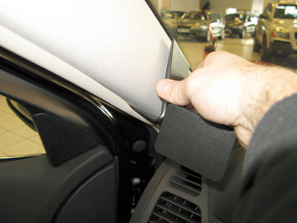 Brodit ProClip 804134 voor Renault Laguna 2008-2015 - ProClip geplaatst in het voertuig