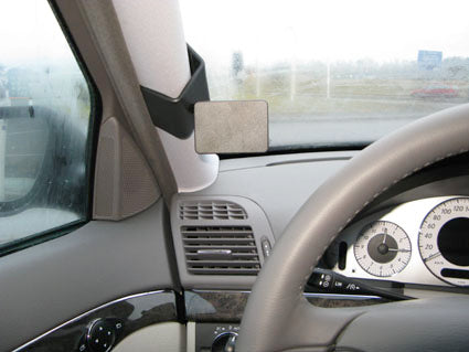 Brodit ProClip 804136 voor Mercedes Benz E-Class, Stationwagon 2003-2009, Mercedes Benz E-Class, Sedan 2002-2008 en Mercedes Benz E-Class, Coupé 2002-2009 - installatiepositie