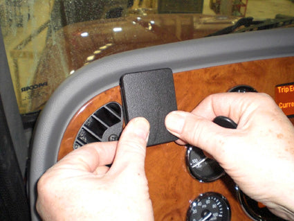 Brodit ProClip 804145 voor Peterbilt Model 389 2008-2018, Peterbilt Model 388 2008-2018 e.a. - detail van dashboardmontage