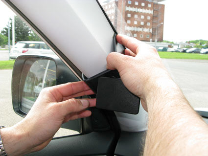 Brodit ProClip 804186 voor Subaru Forester 2008-2012 - detail van dashboardmontage