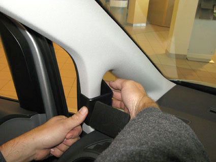 Brodit ProClip 804221 voor Volkswagen Caddy Life 2016-2020 en Volkswagen Caddy 2004-2020 - detail van dashboardmontage