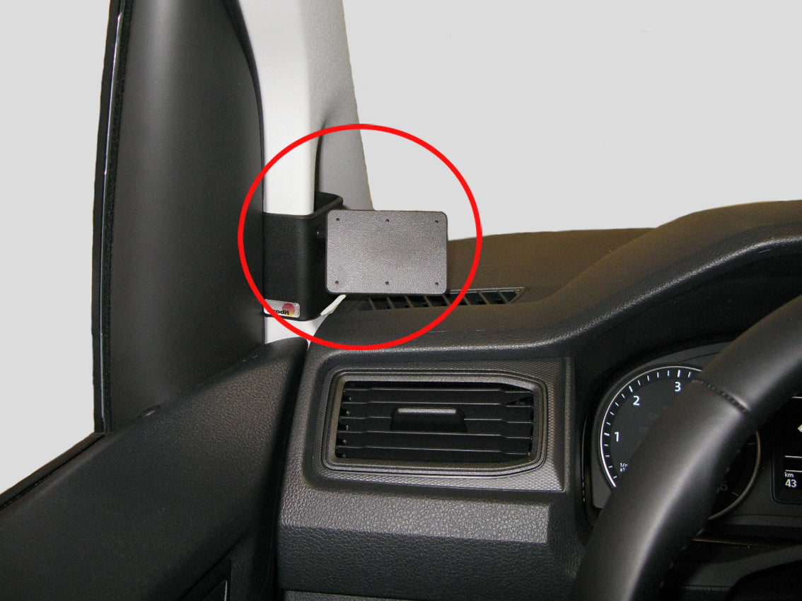Brodit ProClip 804221 voor Volkswagen Caddy Life 2016-2020 en Volkswagen Caddy 2004-2020 - montagefoto 6