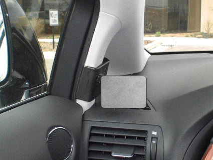 Brodit ProClip 804323 voor Lexus RX Series 2010-2015 - detail van dashboardmontage